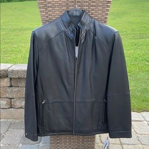 Jos A Bank men’s leather jacket - L
